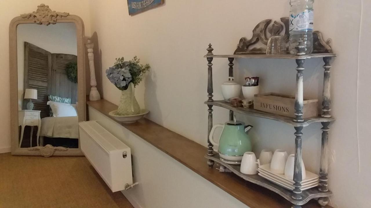 Bed and breakfast La Grange de Gournay Extérieur photo