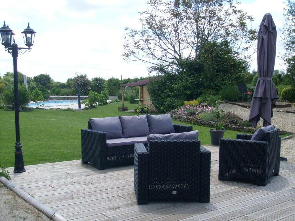 Bed and breakfast La Grange de Gournay Extérieur photo